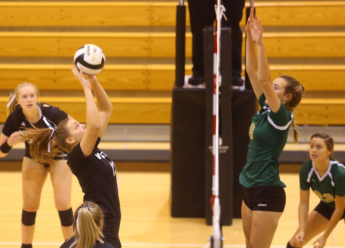 WHS vs EHS vball 02.JPG