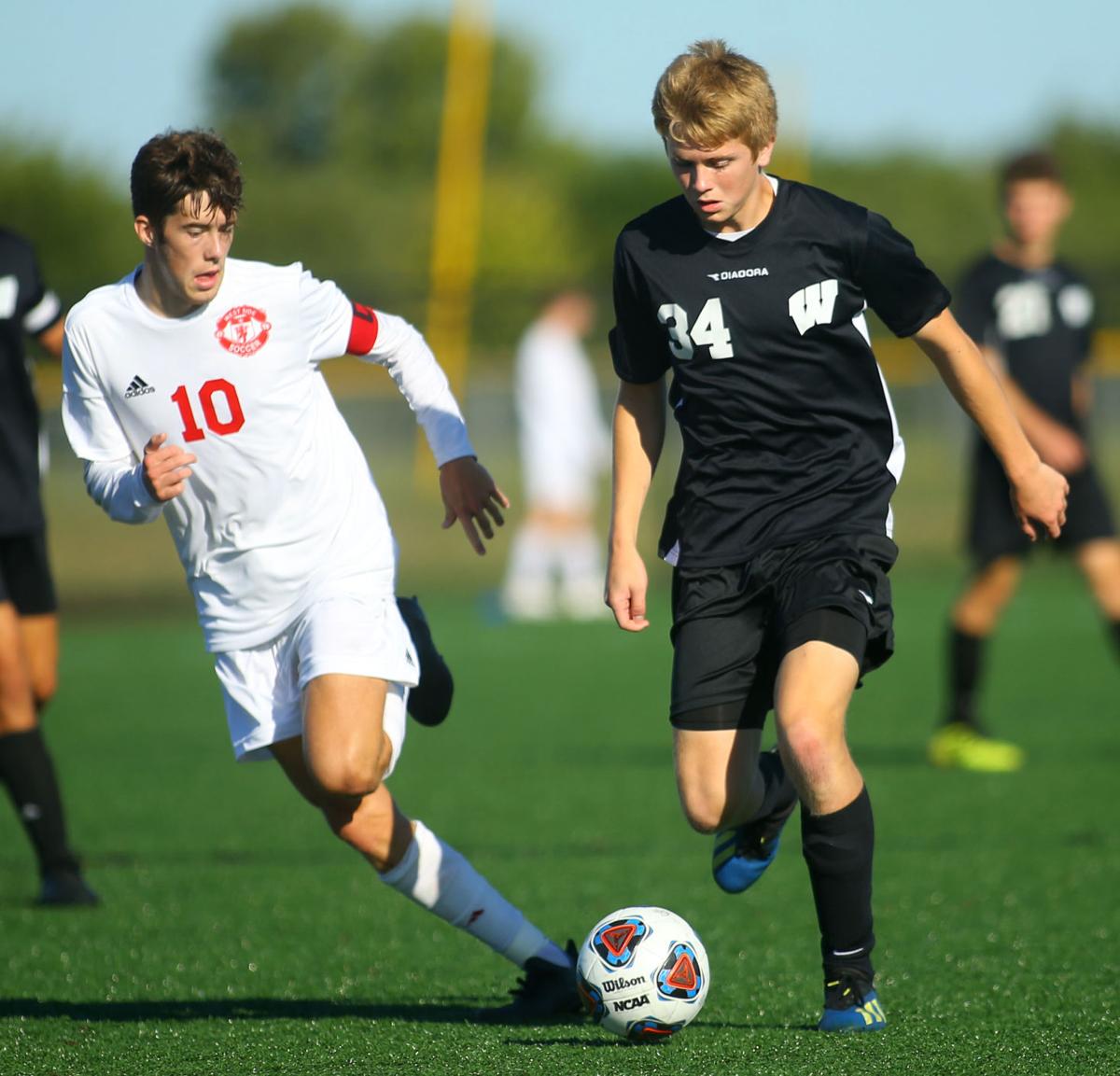 Western vs WL soccer 09.JPG