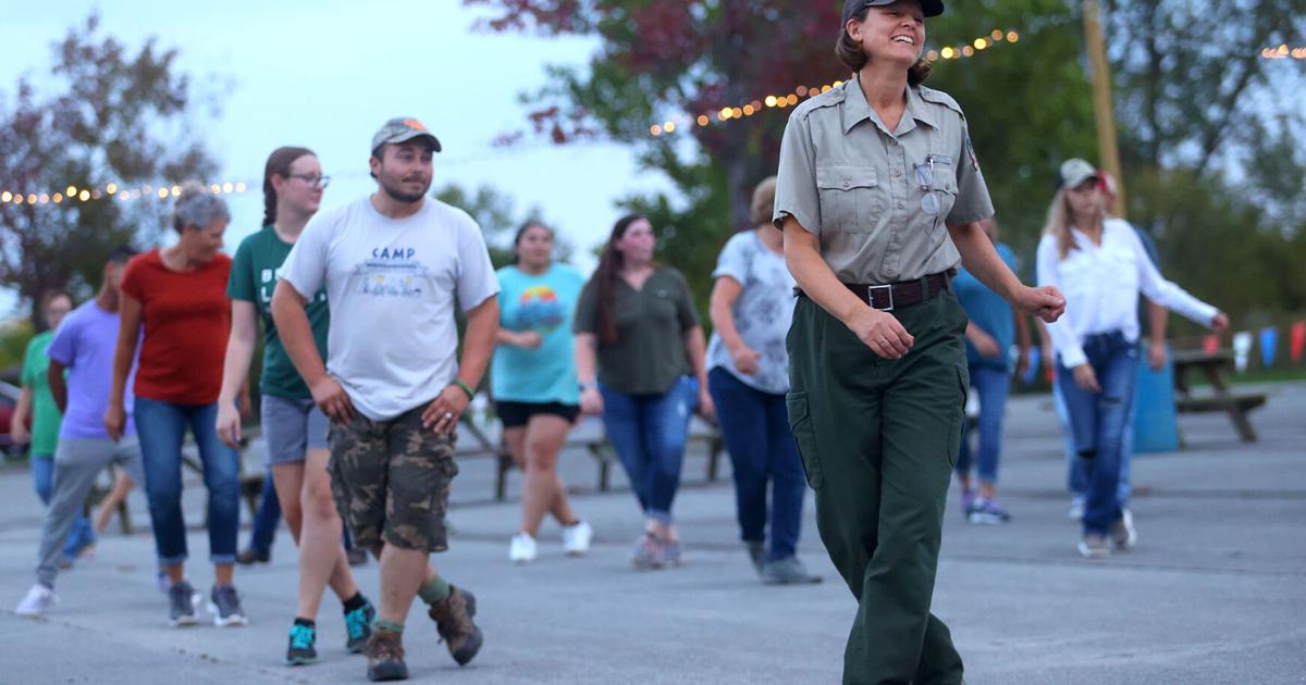 Russiaville organizations aim for a mile-long line dance