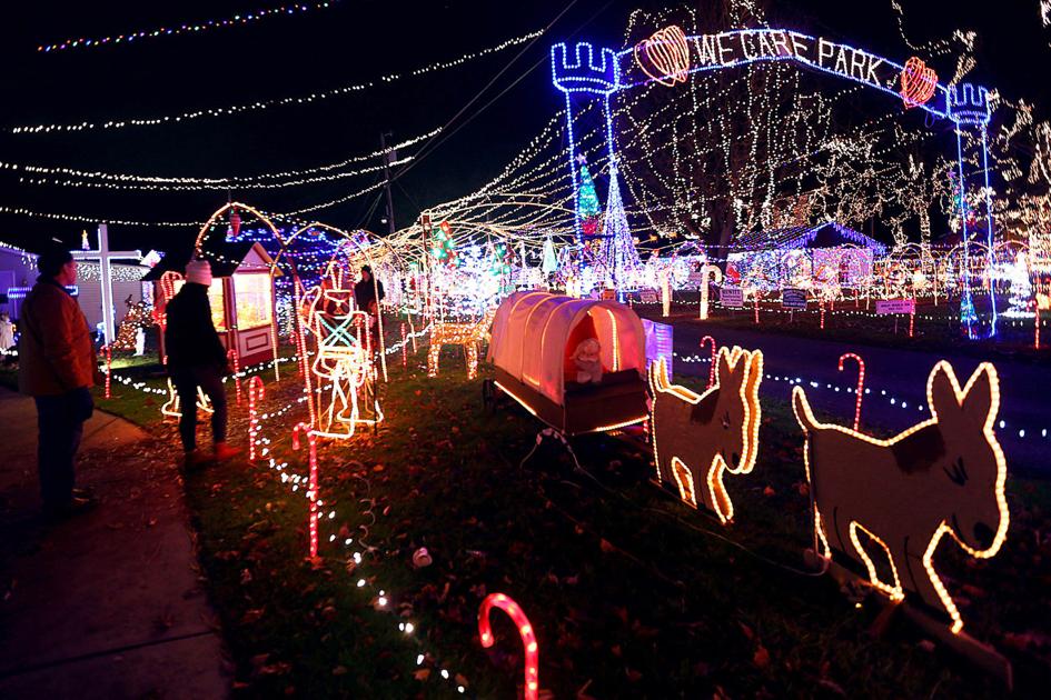 Cottoms Farm Christmas Lights 2021