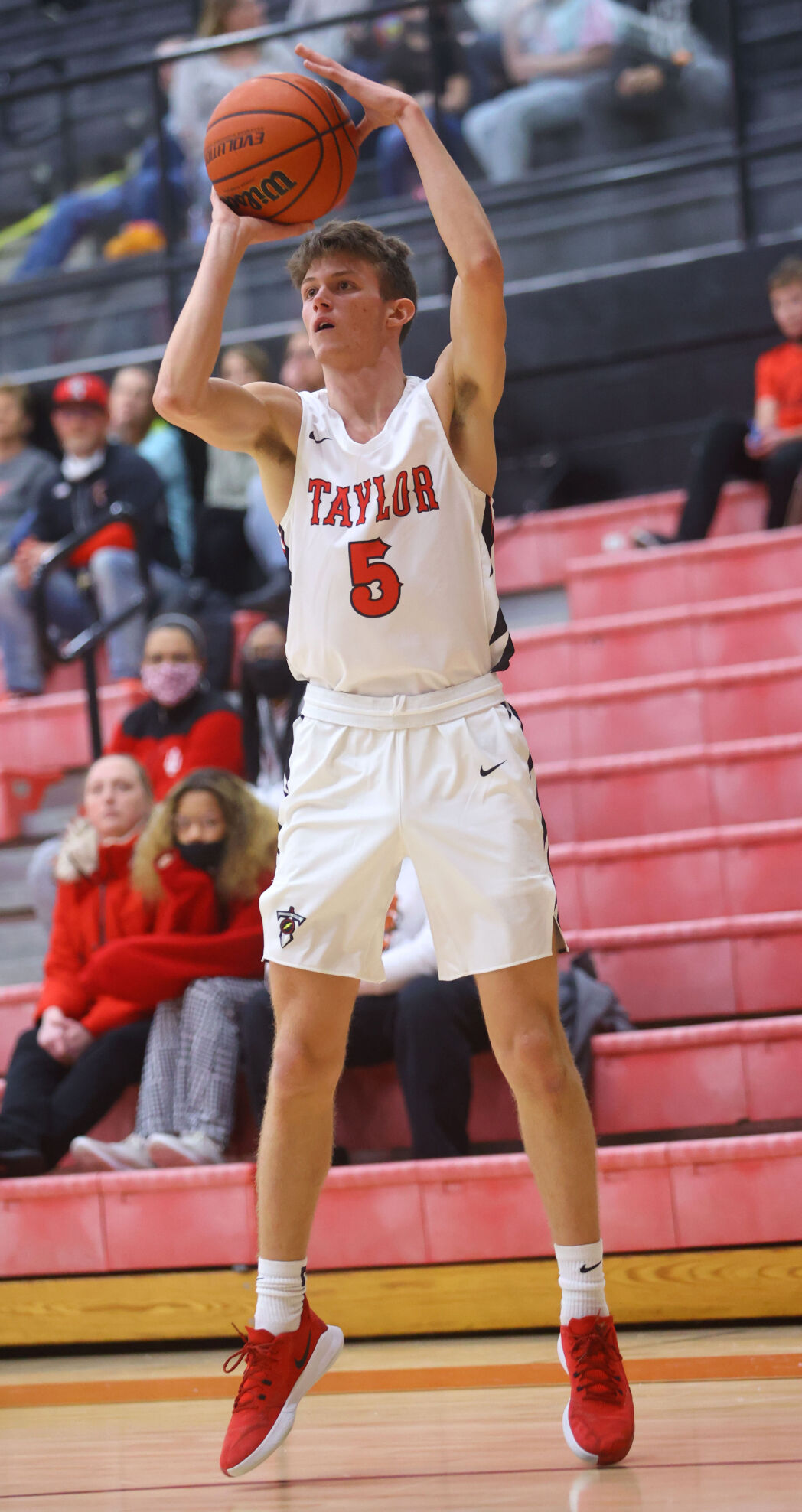 Eastern vs Taylor BBB WEB ONLY 24.JPG