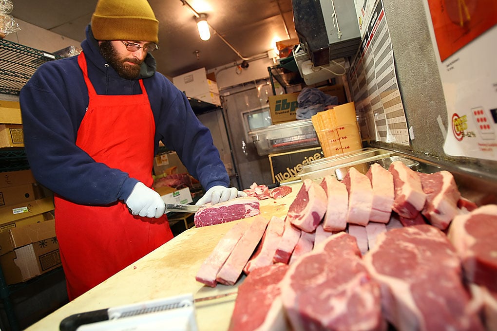 Texas Roadhouse butchers compete in regional meat cutting content