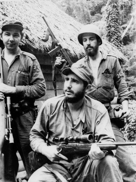 Fidel Castro, who defied US for 50 years, dies at 90 in ...