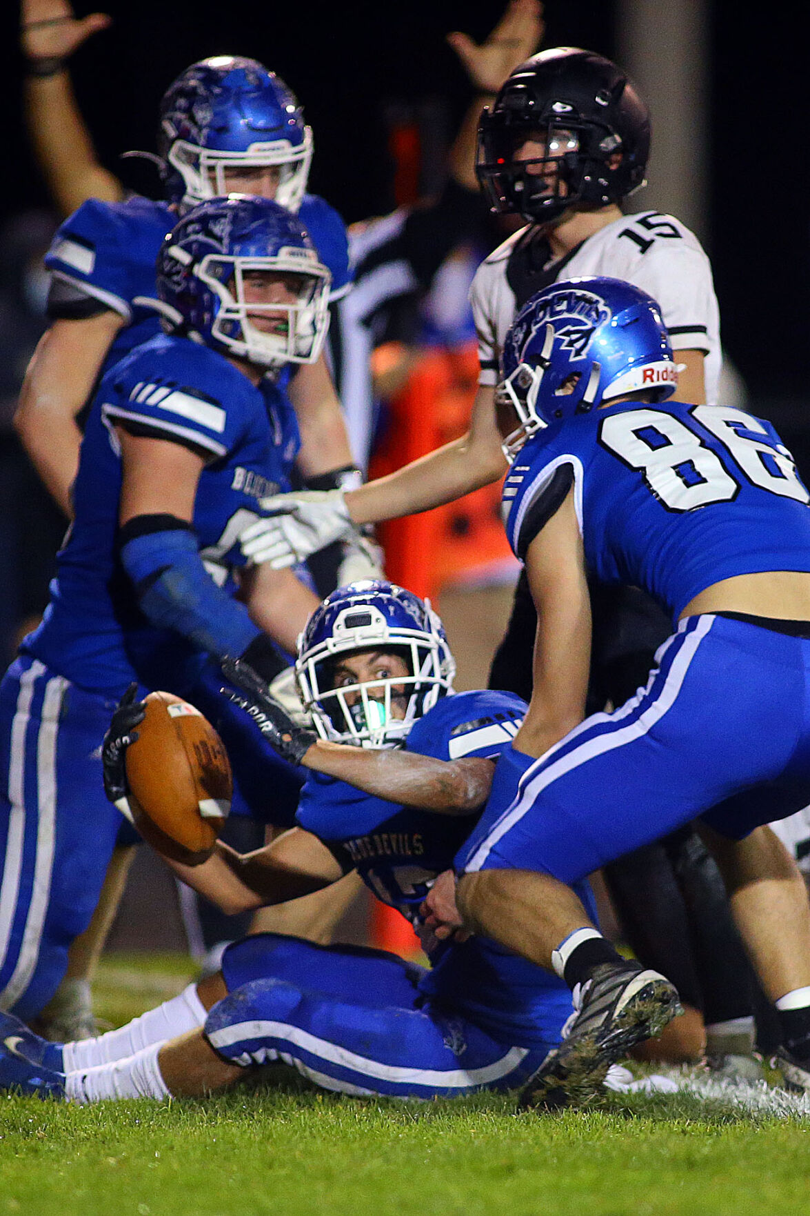 Sec FB - Tipton vs Lapel 38.jpg