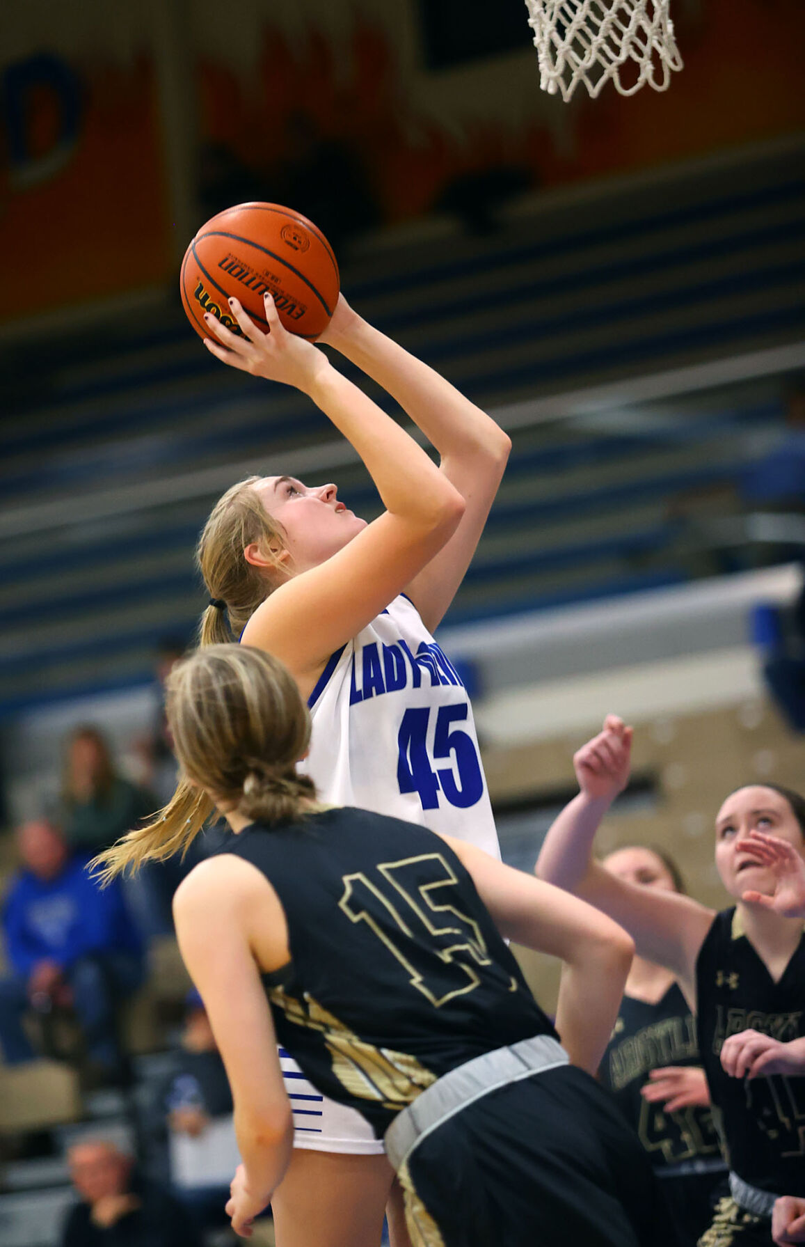 Tipton vs MG GBB 09.jpg