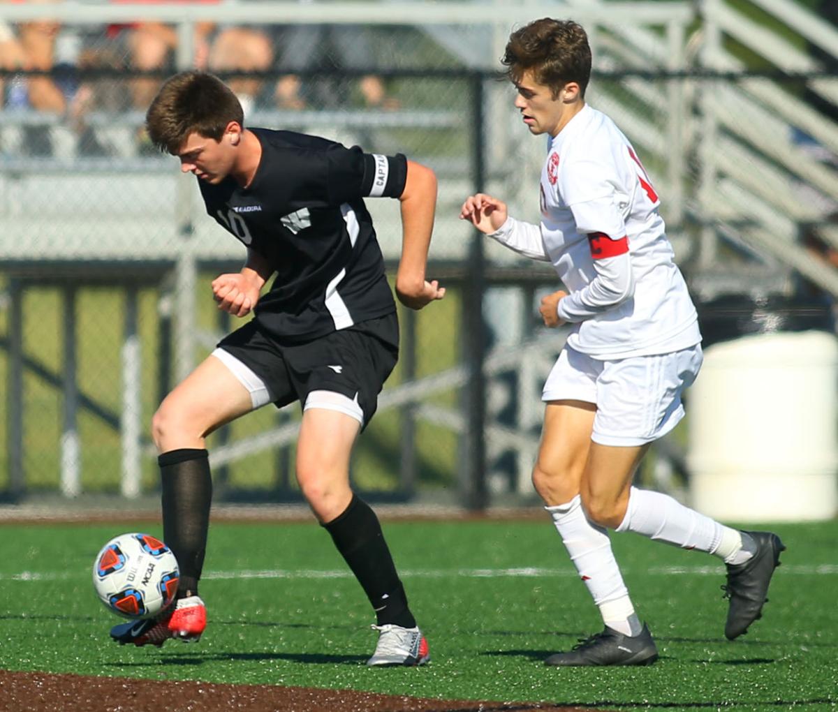 Western vs WL soccer 15.JPG