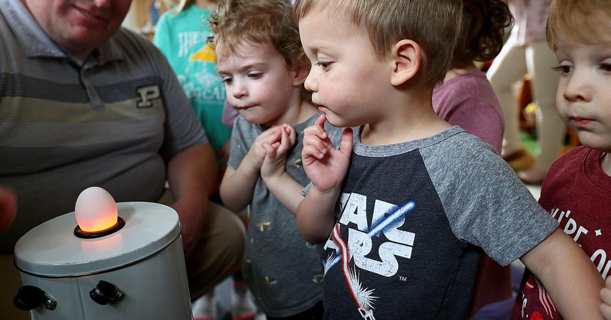 What's inside? Purdue Extension teaches kids about eggs, chickens | Local  news | kokomotribune.com