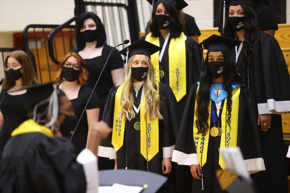 Western graduation WEB ONLY 005.JPG