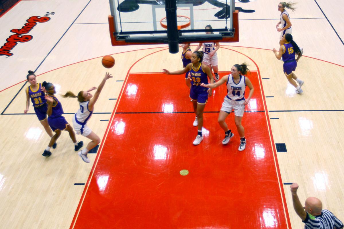 Sec Girls BB - NHS vs Marion 25.JPG