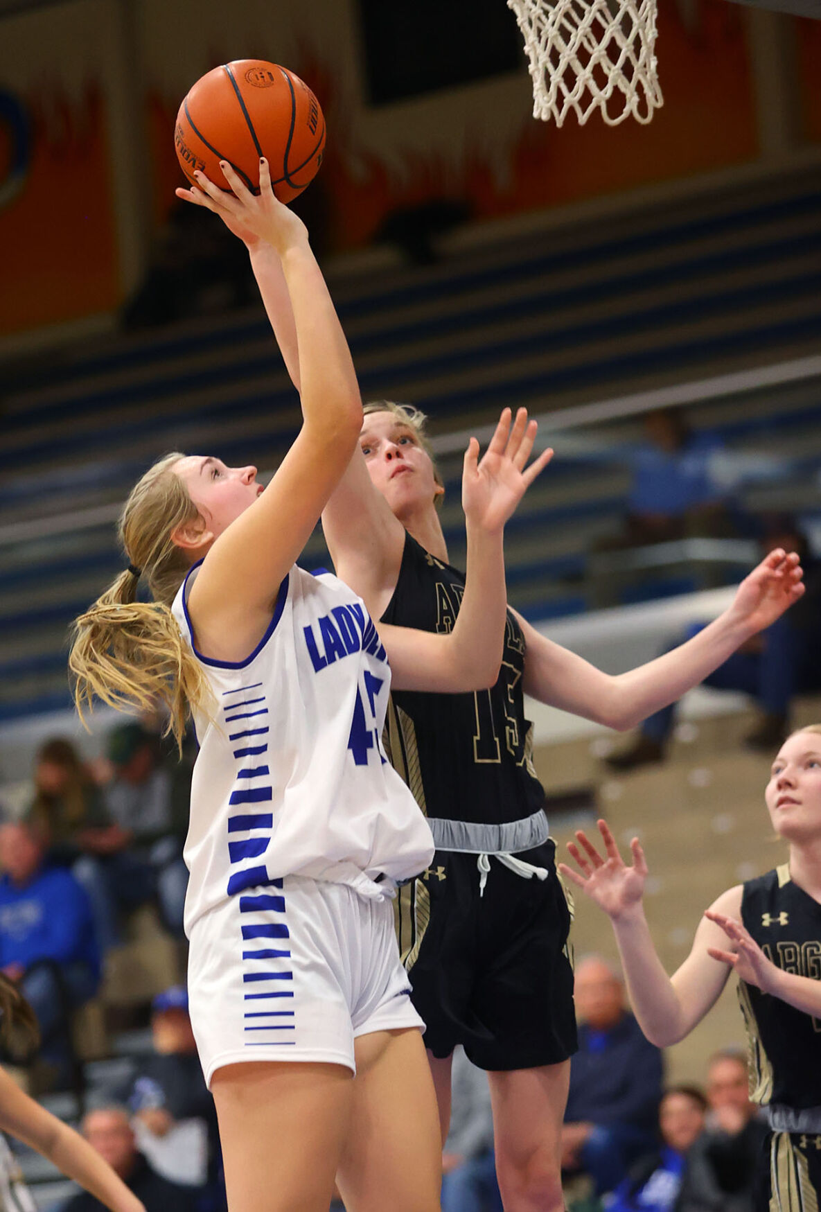 Tipton vs MG GBB 07.jpg