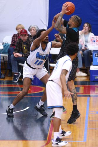 BobKats vs Warriors 51.JPG