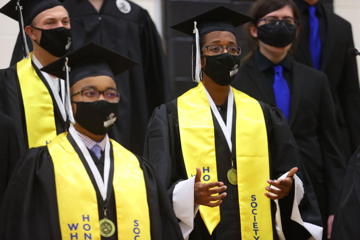Western graduation WEB ONLY 006.JPG