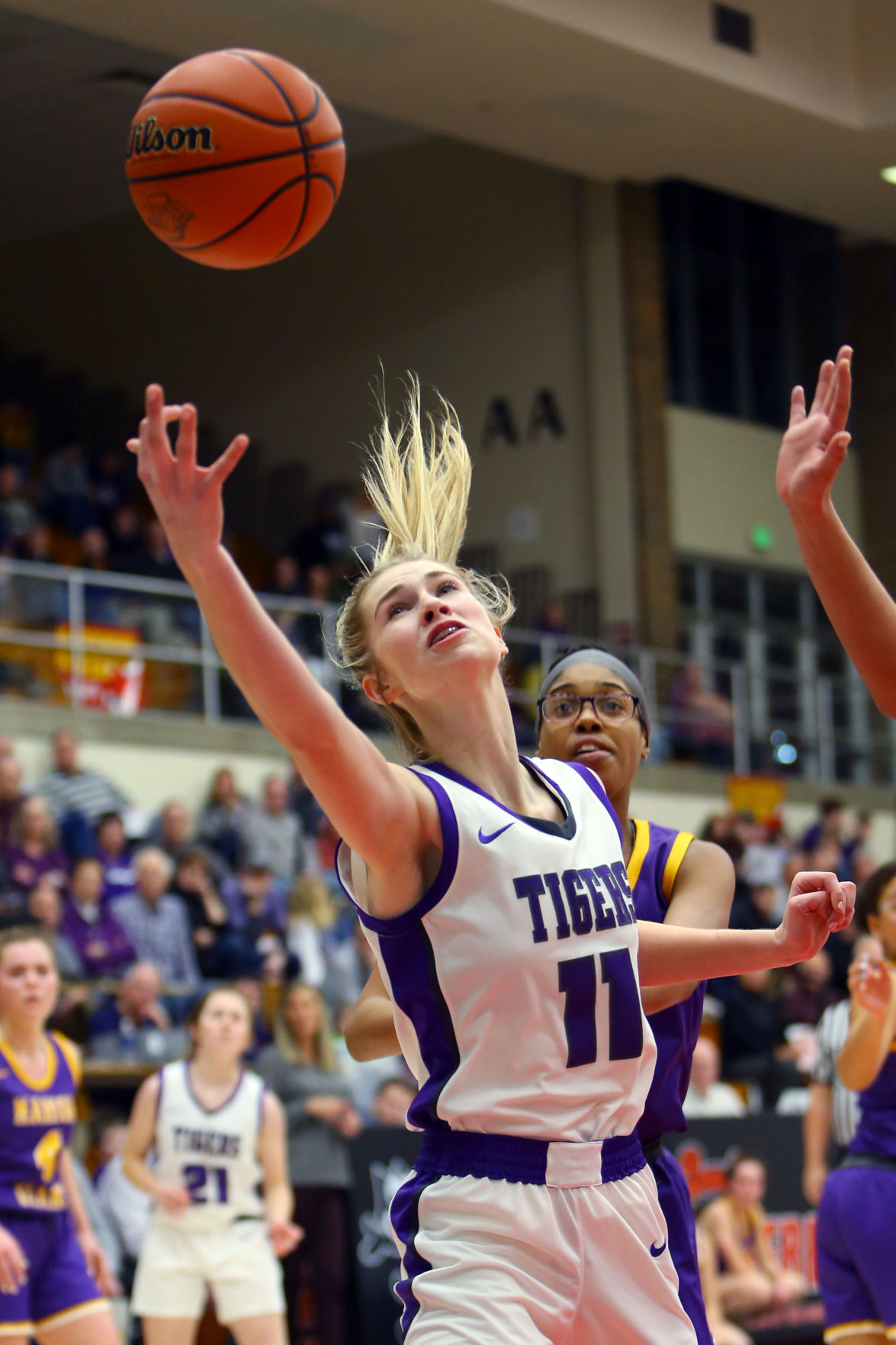 Sec Girls BB - NHS vs Marion 39.JPG