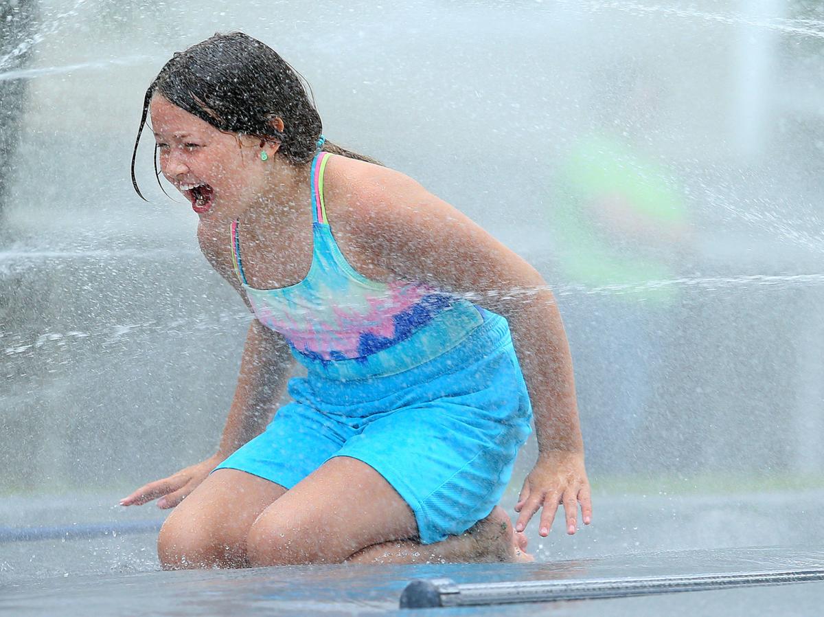 Water Spray 03.jpg