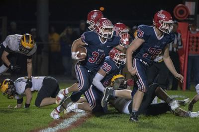 Football No 1 Cass Rocks No 3 Pioneer In Sectional Opener