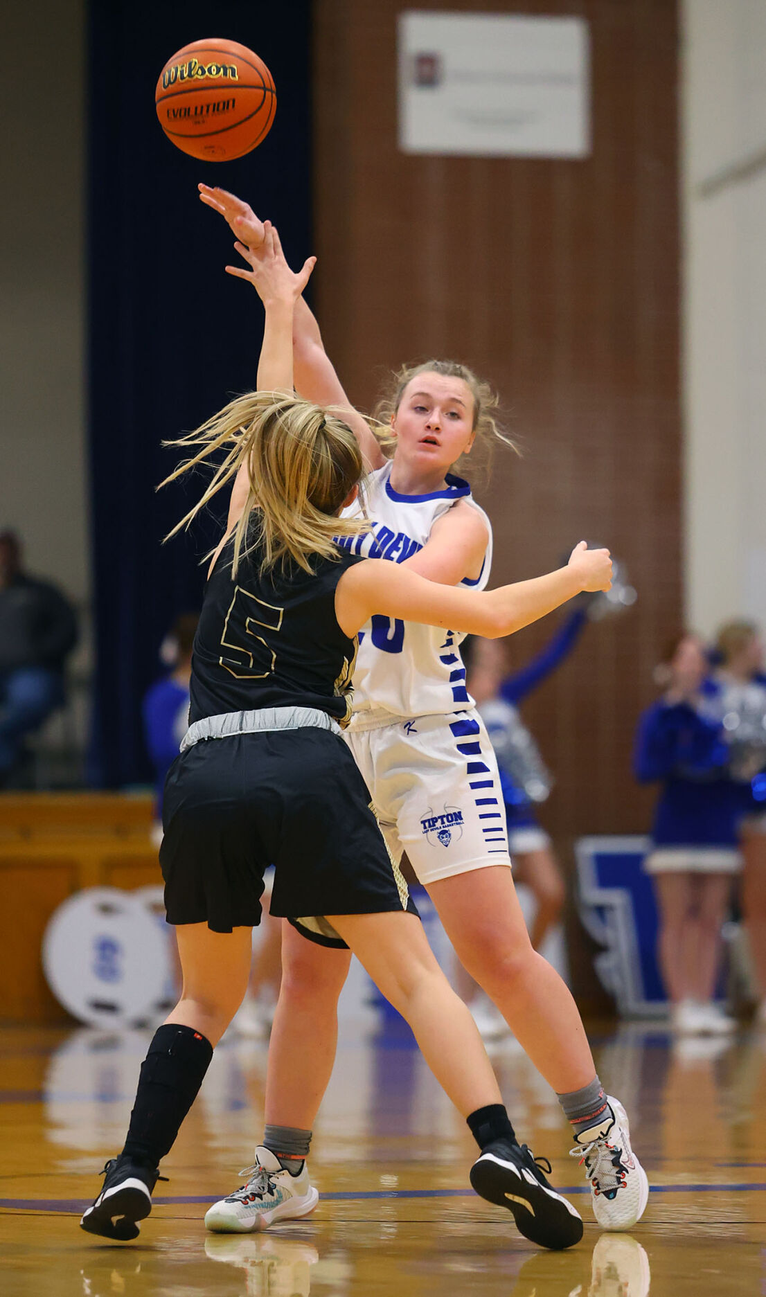 Tipton vs MG GBB 02.jpg
