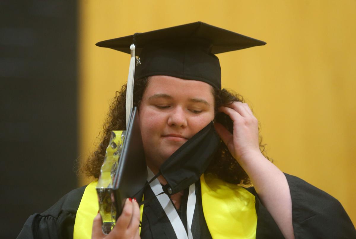 WHS grad WEB ONLY 094.JPG