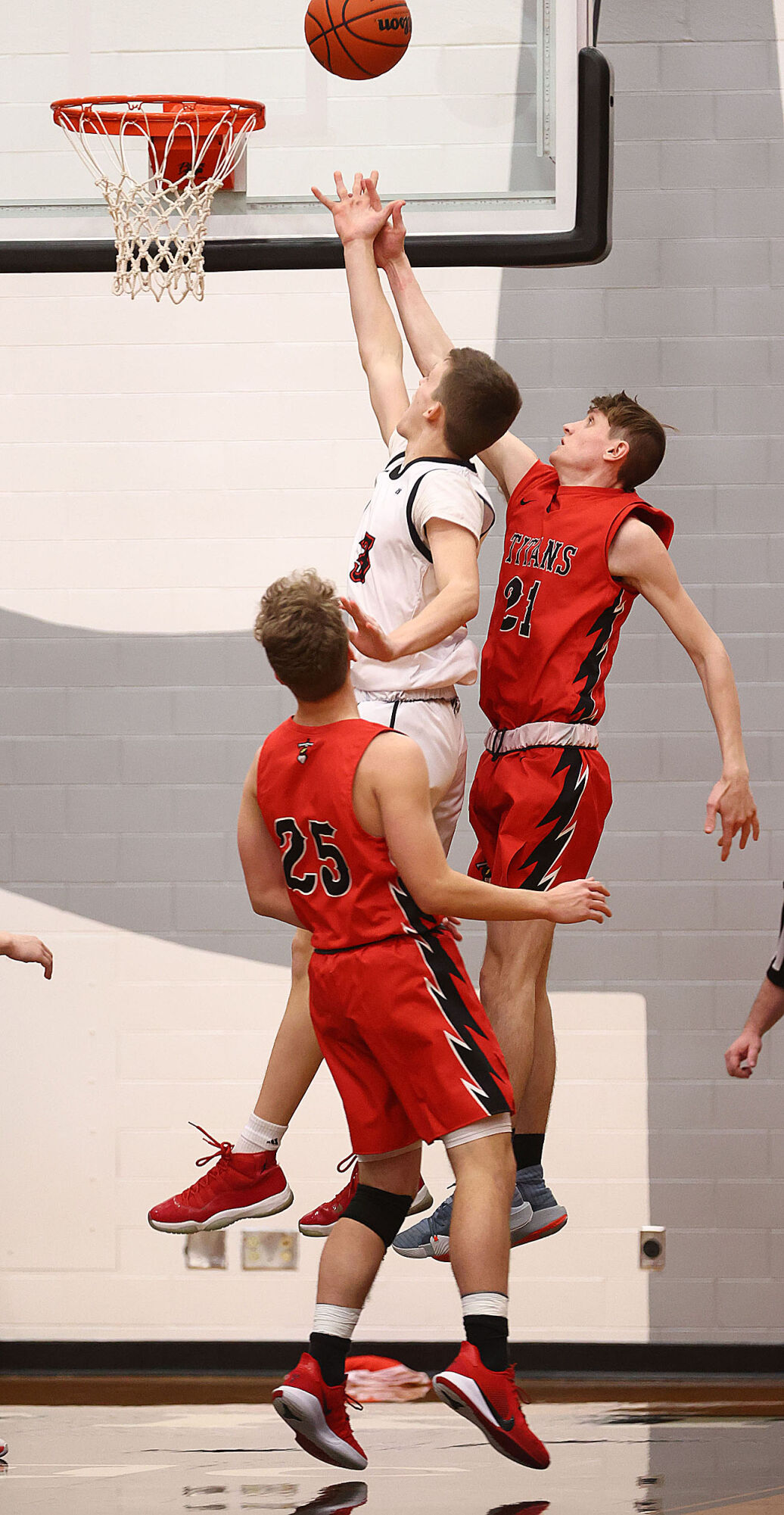 Sec Taylor vs Backford 01.jpg