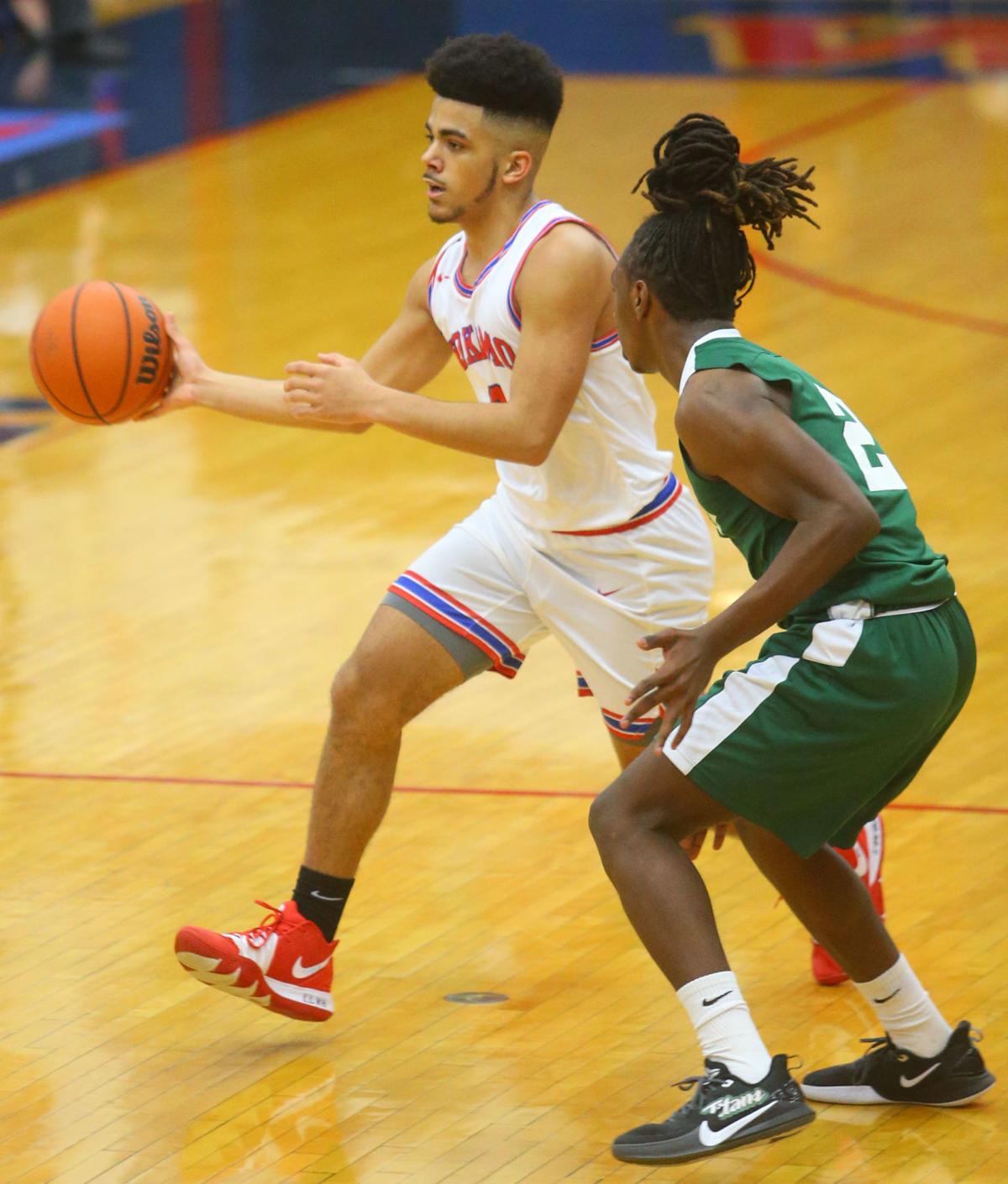 KHS vs Arsenal Tech BBB Web Only 10.JPG