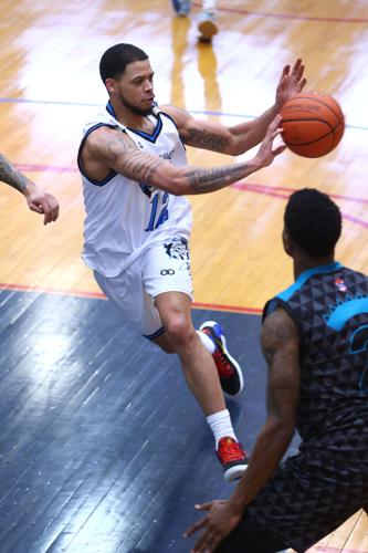 BobKats vs Warriors 58.JPG