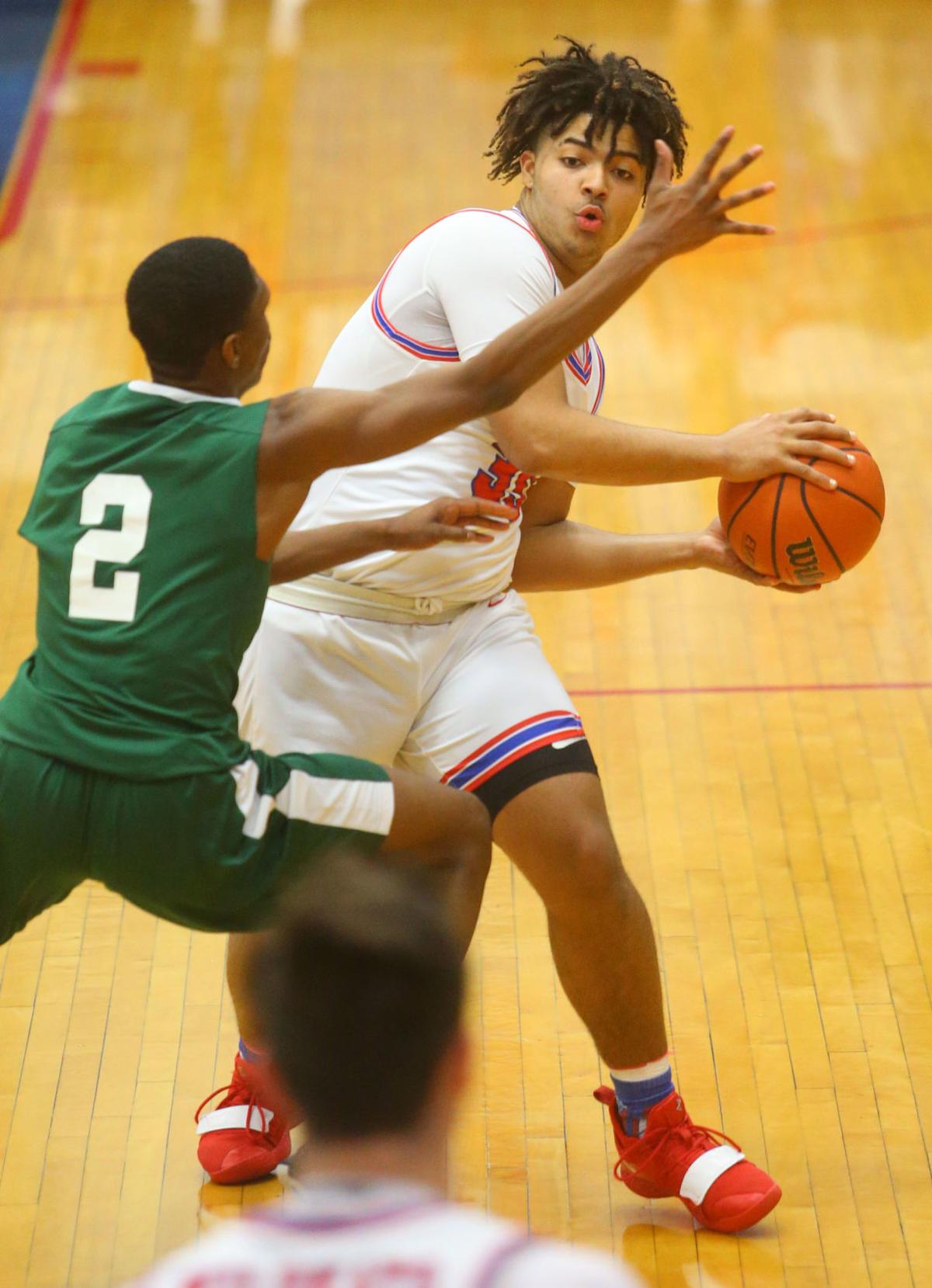 KHS vs Arsenal Tech BBB Web Only 11.JPG