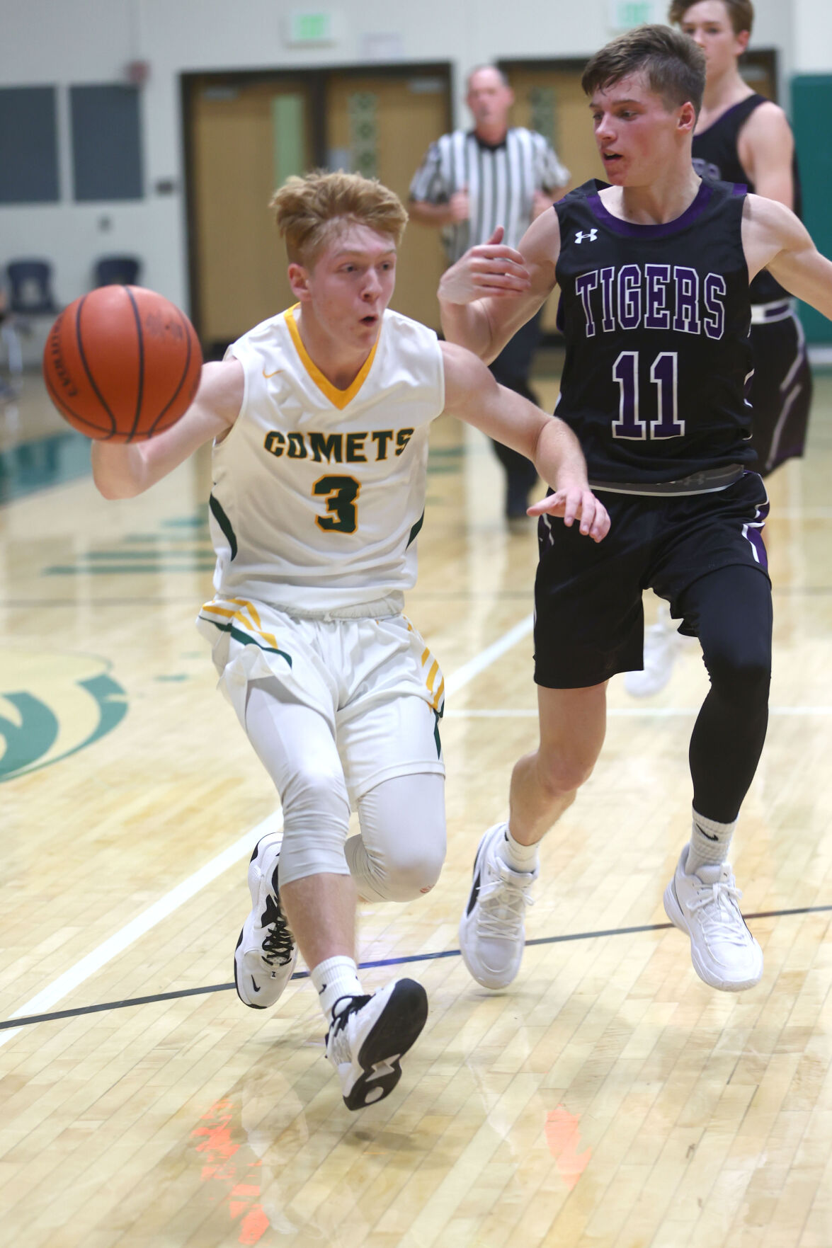 Basketball NHS vs EHS 02.JPG