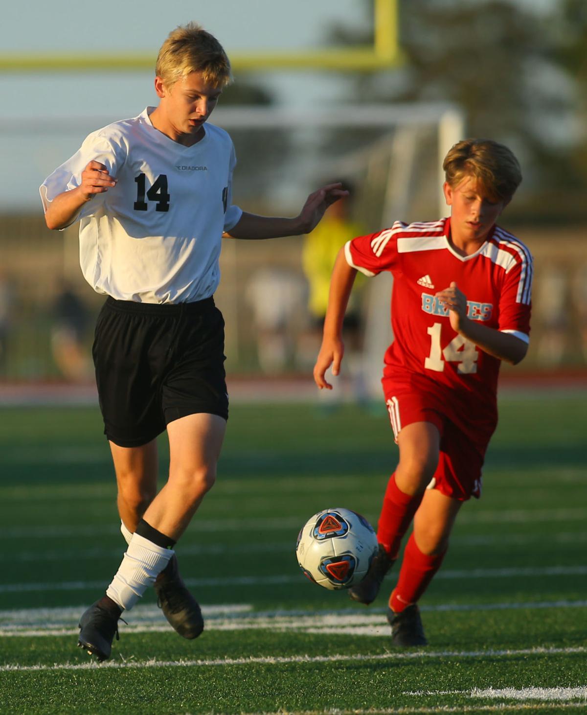 WHS vs Mac soccer 18.JPG