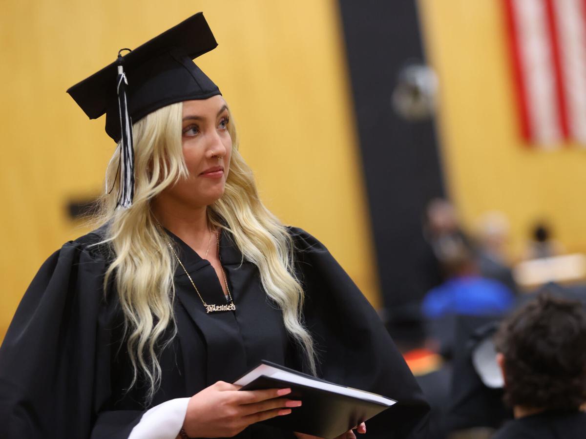 Western graduation WEB ONLY 106.JPG