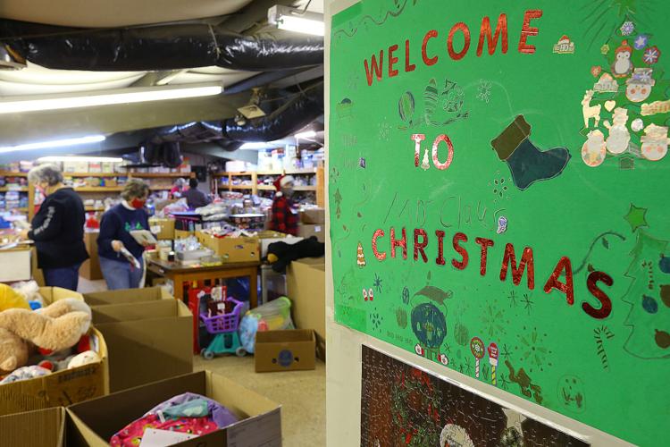 A gift for the holidays: Red Ribbon Christmas delivers good memories  Local news