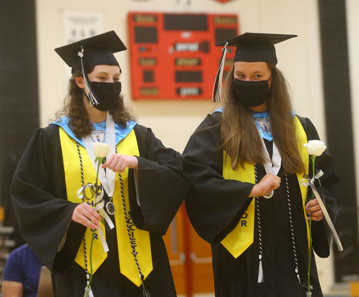 WHS grad WEB ONLY 098.JPG
