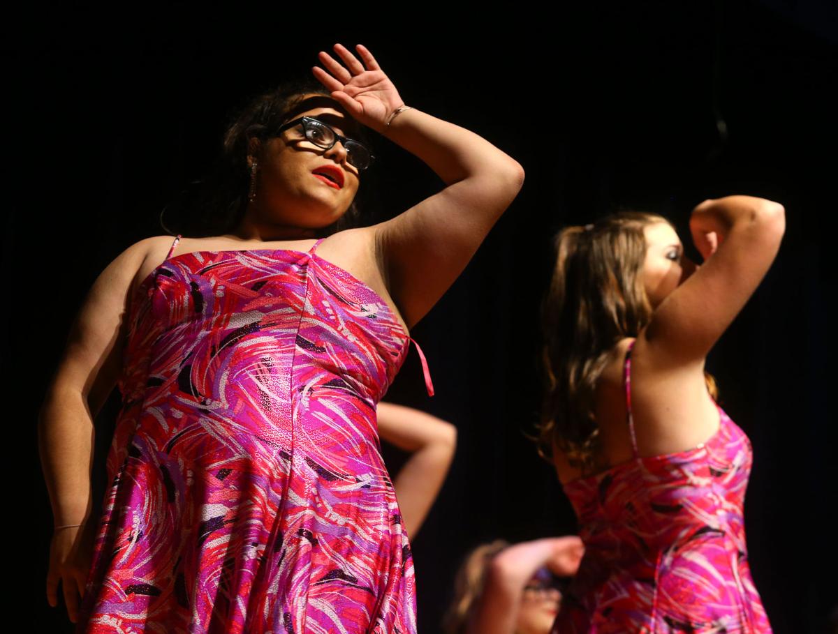 Taylor Show Choir Web Only 20.JPG