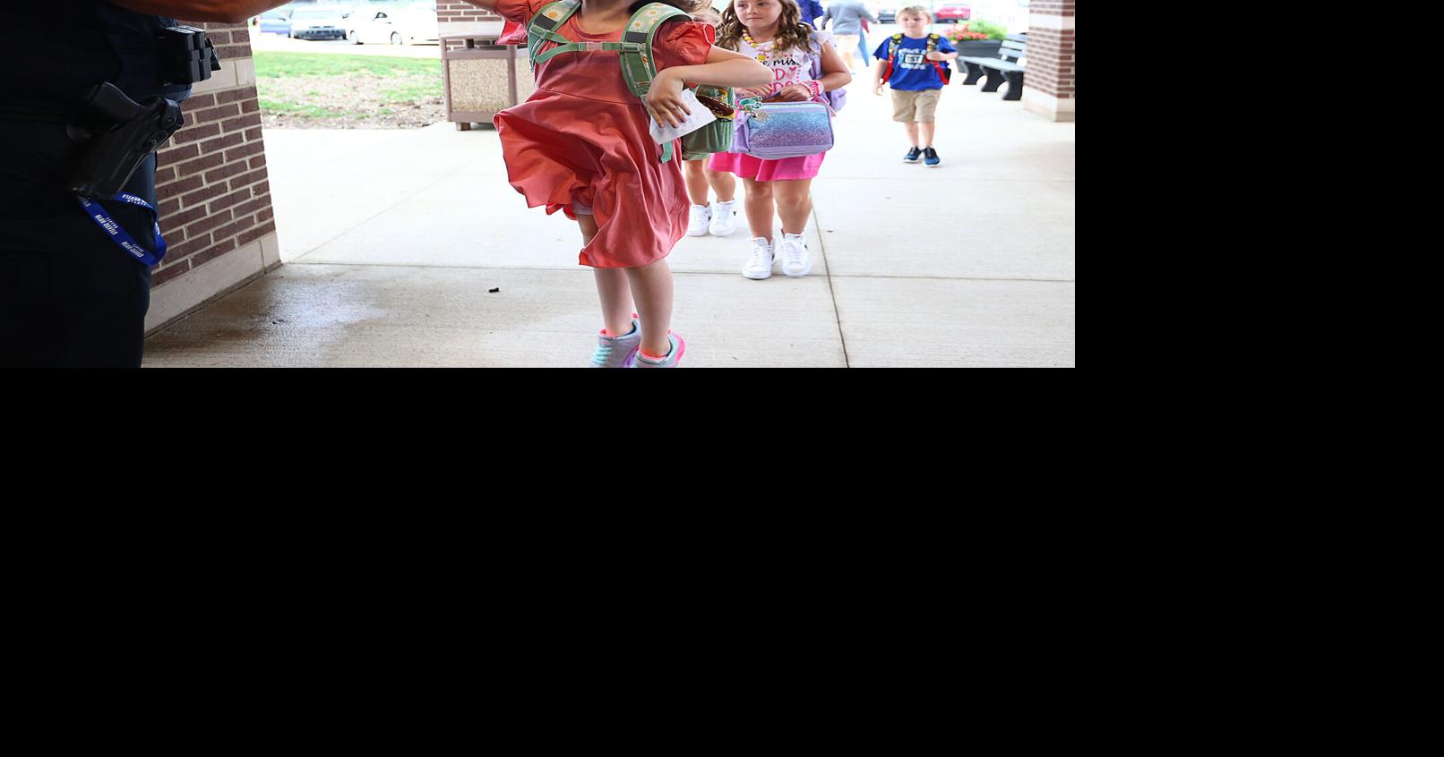 PHOTOS Tipton Elementary School First Day News