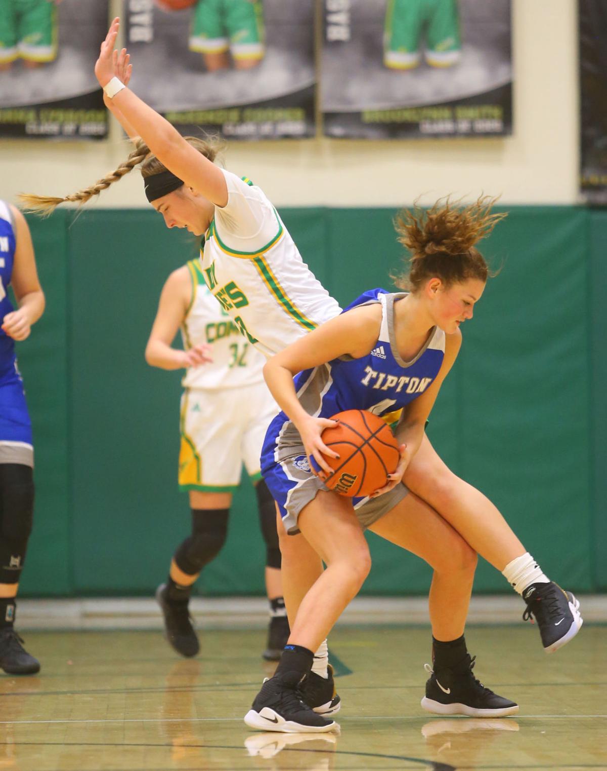 EHS vs Tipton GBB Web Only 33.JPG
