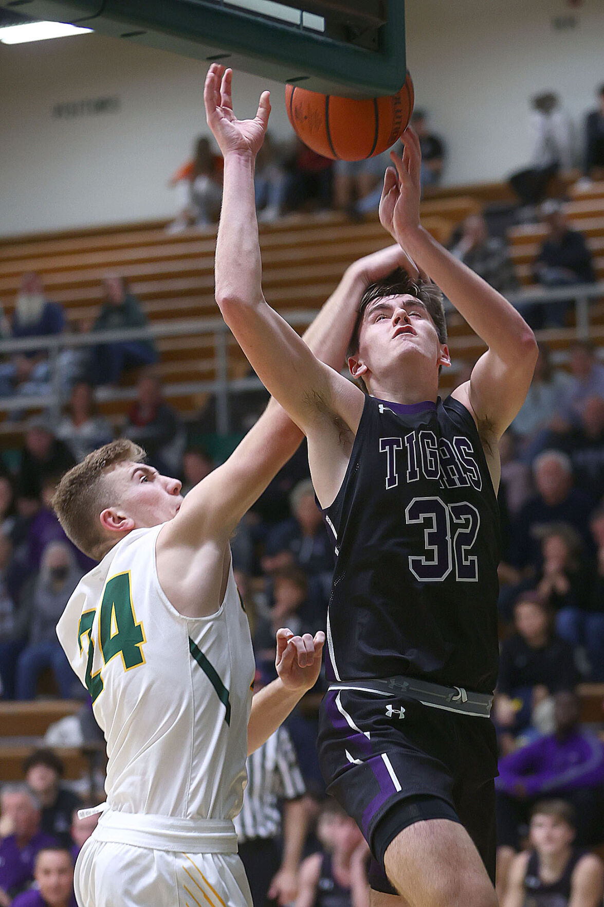 Basketball NHS vs EHS 46.jpg