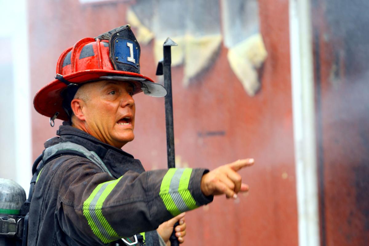Strip Shop Fire 01 WEB only.JPG