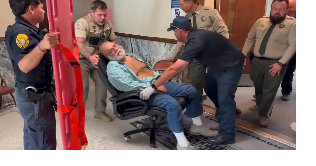 Scoggin collapses in court | Oklahoma Headlines | kten.com