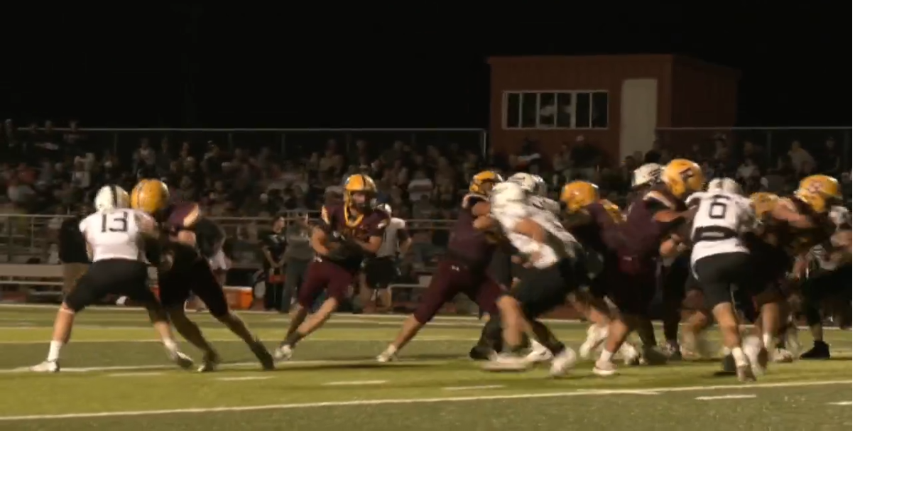 Bells cruises past Howe in district matchup | Sports | kten.com