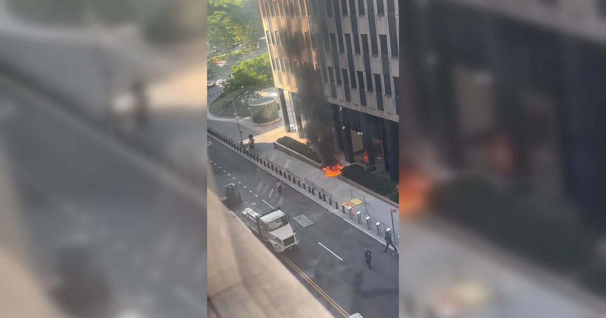 Army veteran accused of throwing incendiary device at NYC federal building carried anti-ICE material