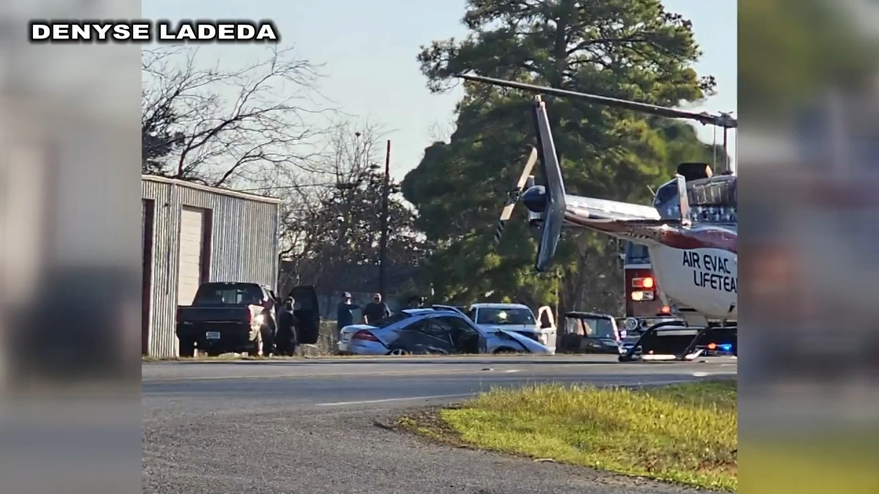 Two Vehicle Crash Injures Three People In Pottsboro | Texas Headlines ...