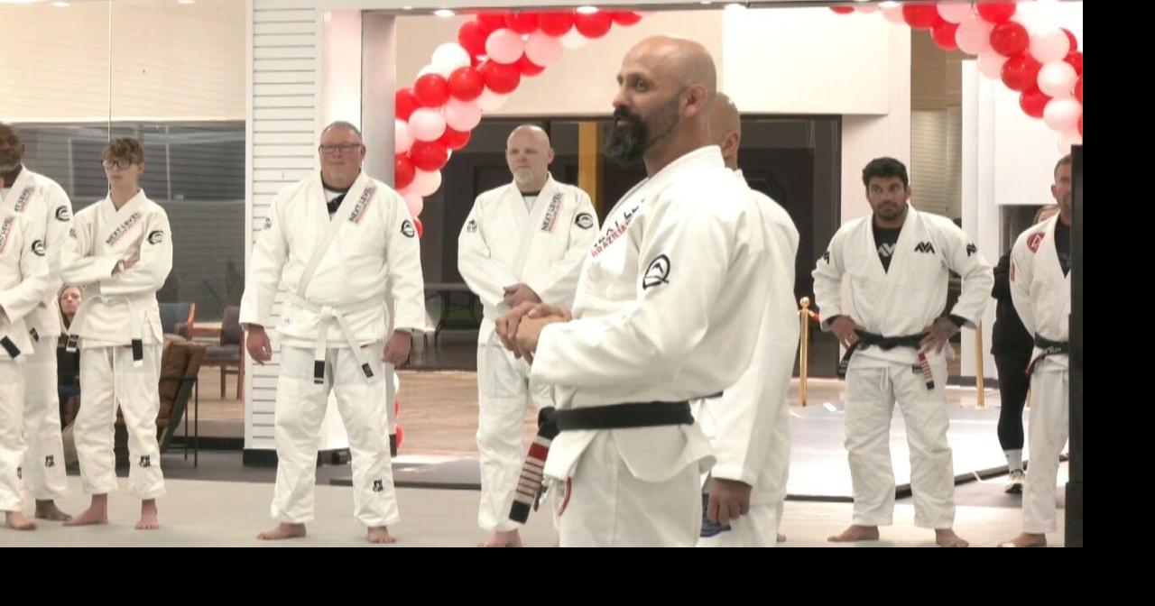 New Brazilian jiu-jitsu gym brings out UFC hall of famer | Texas ...