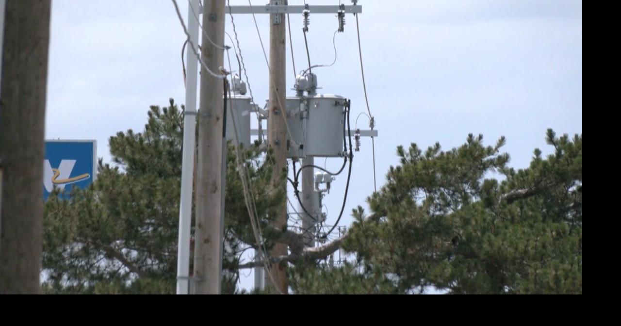 People and pets swelter after storm cuts power in Ardmore