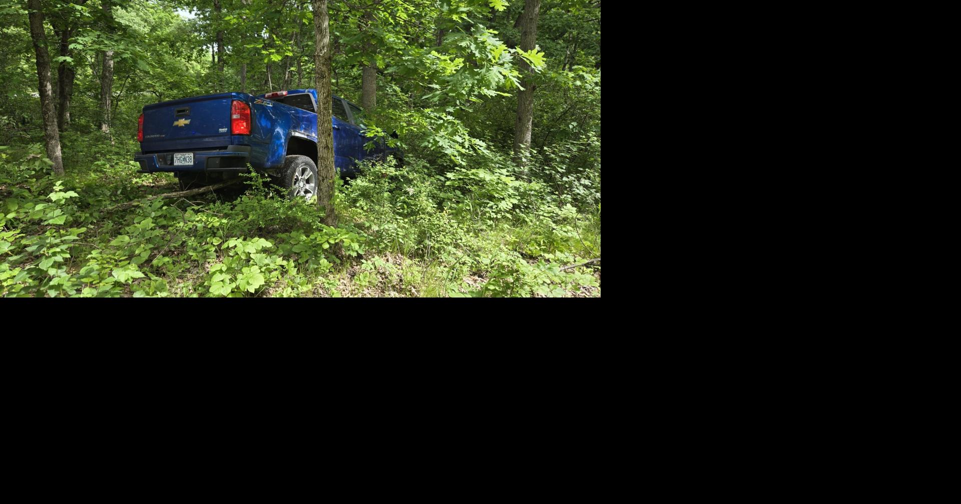Kirksville driver suffers medical emergency, crashes into tree