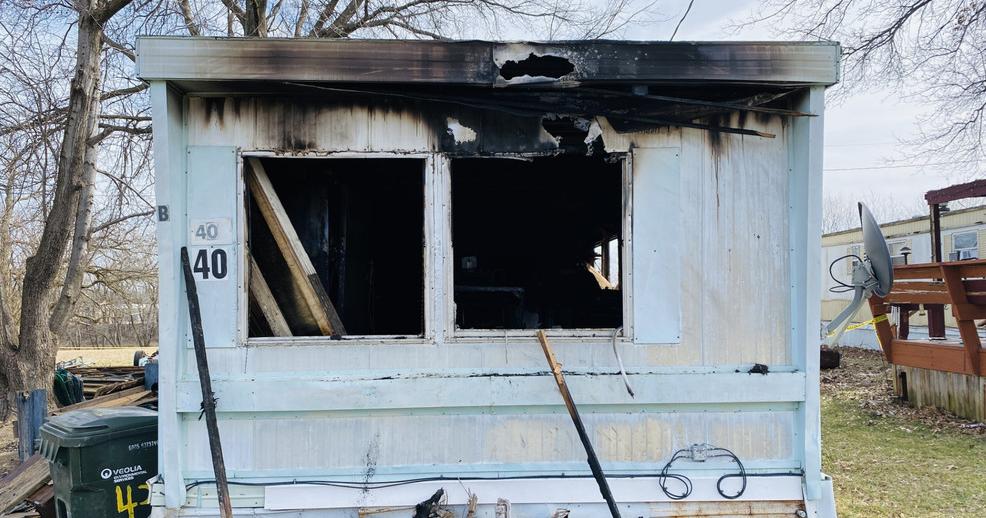 Kirksville man dies day after being pulled from burning mobile home ...