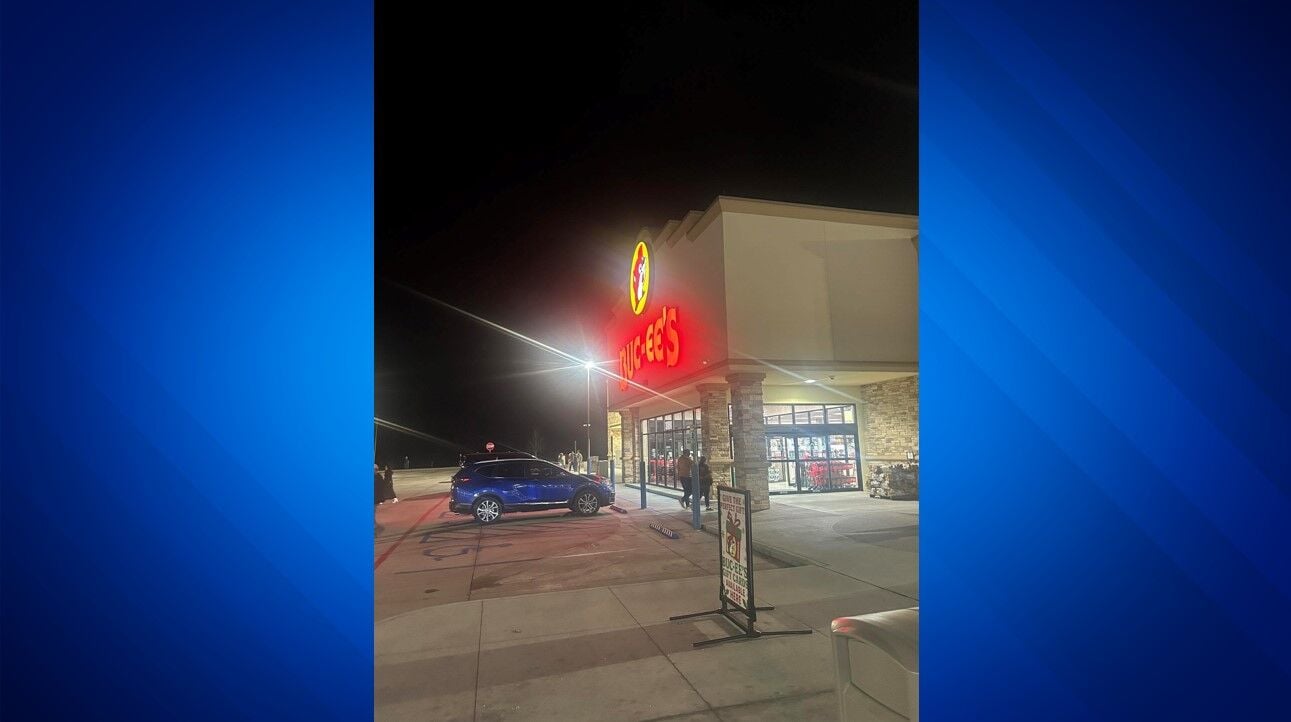 Construction on new Kansas City Buc-ee's progressing quickly, opening ...