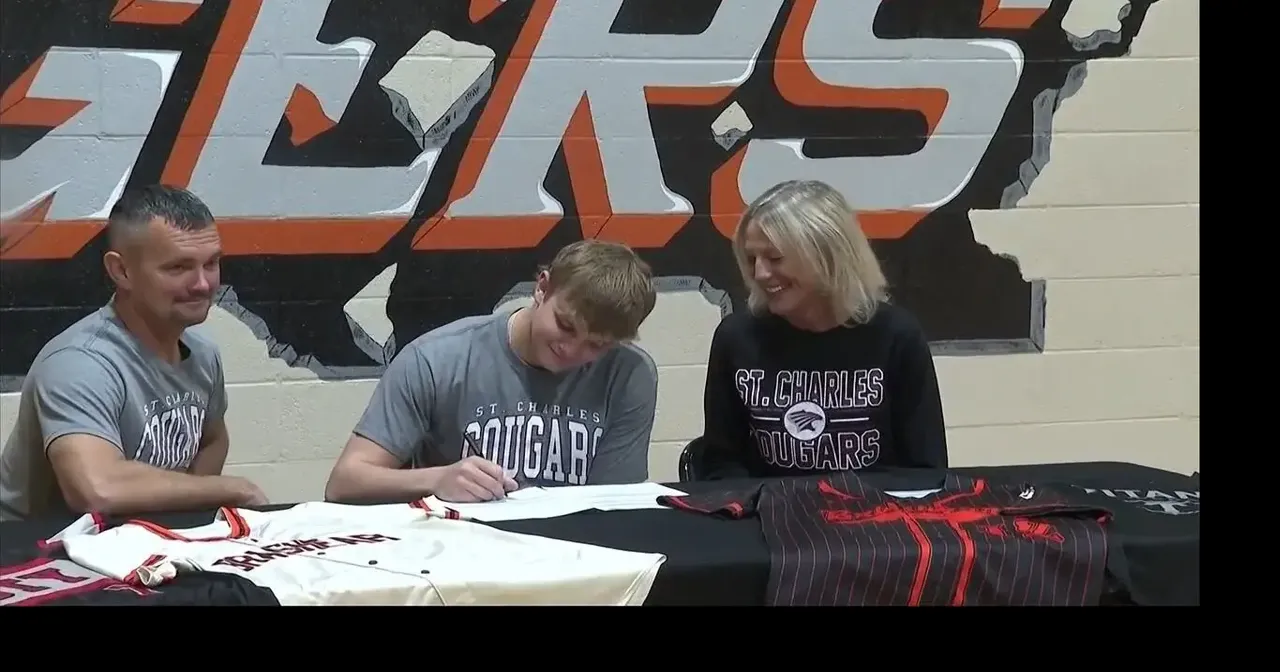 Brashear's Cole Erwin signs to continue baseball career at Saint ...
