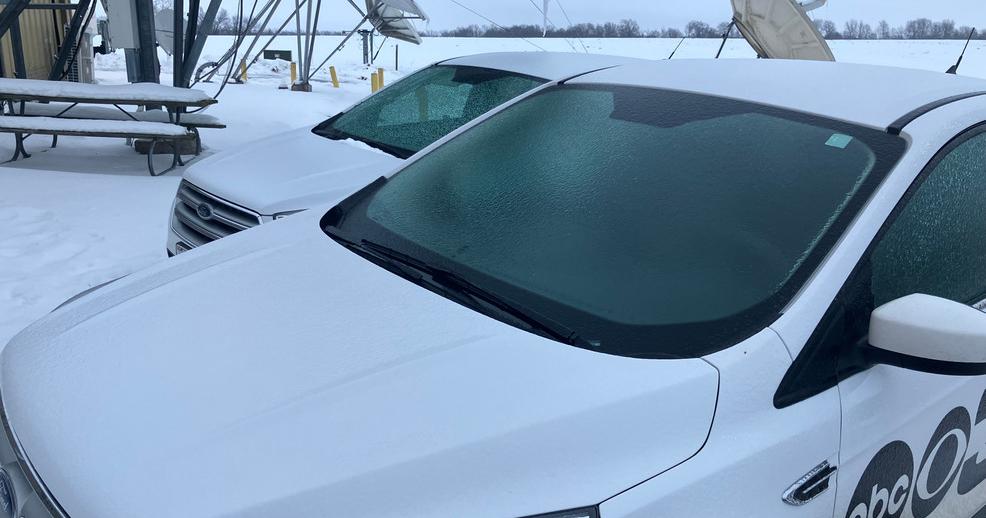 Freezing rain leads to very slick roads for many Heartland communities ...