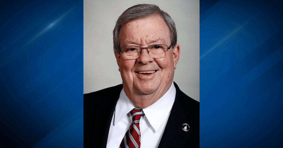 Former State Representative Dave Heaton of Iowa passes away at 84 ...