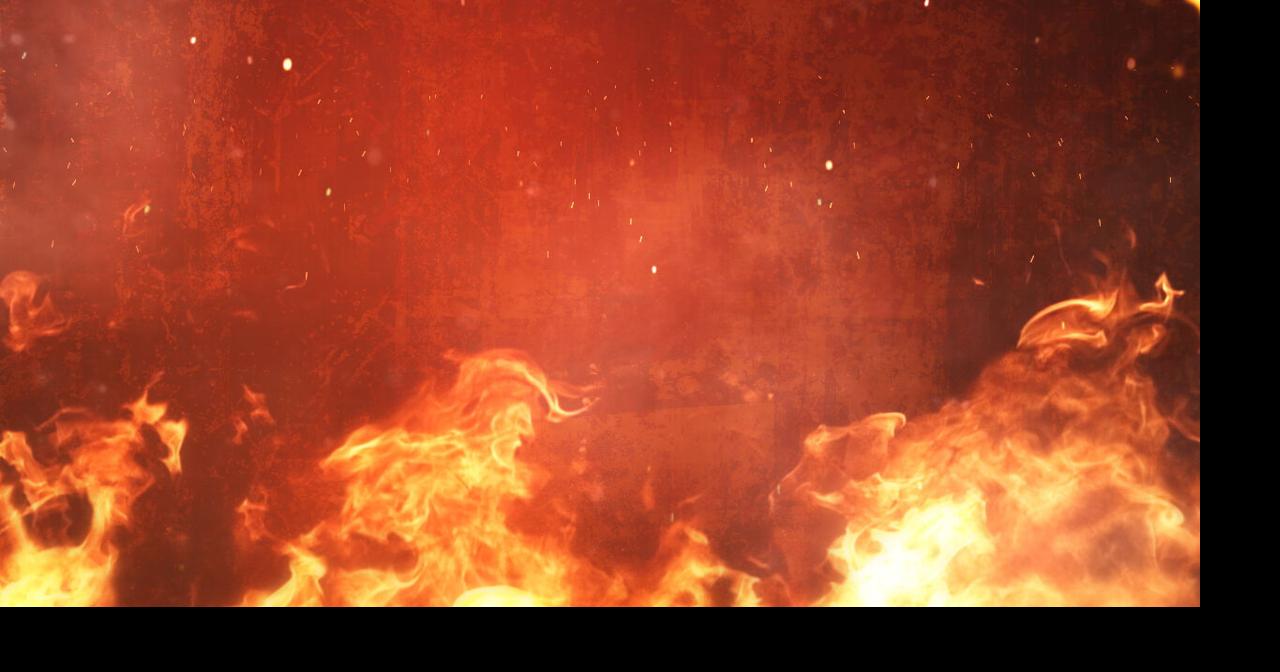 Two house fires started by lightning strikes minutes apart in East Grand Forks