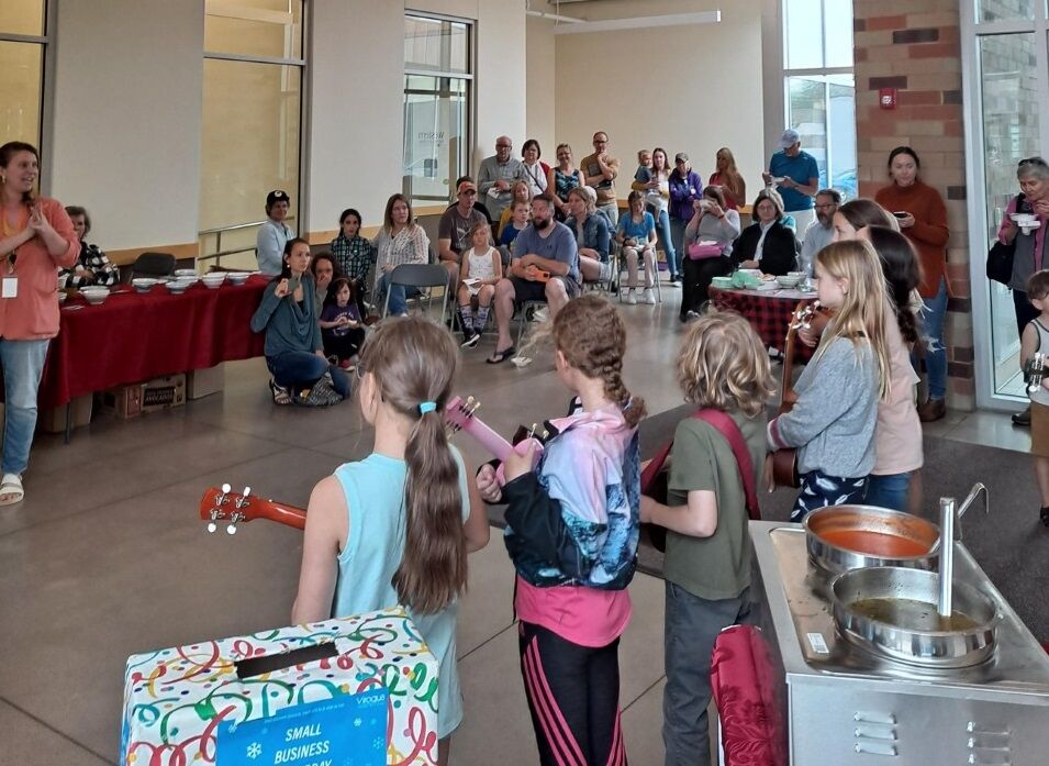 Ukulele players