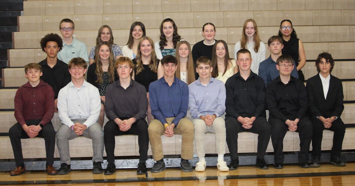 Viroqua High School’s National Honor Society welcomes new members
